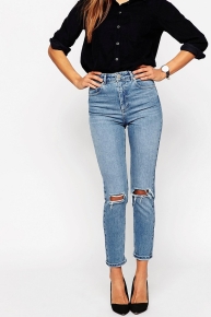 Farleigh Slim Mom Jeans in Prince Light Wash with Busted Knees