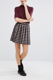 monki-check-print-pleated-mini-skirt