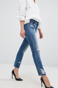 Blank NYC Mom Jean with Extreme Destroyed Detail