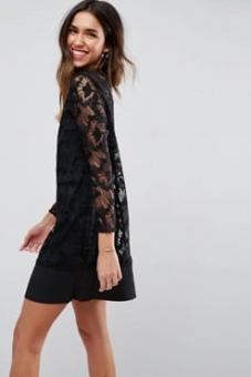 Isla Layback Lace Long Sleeved Cocktail Dress