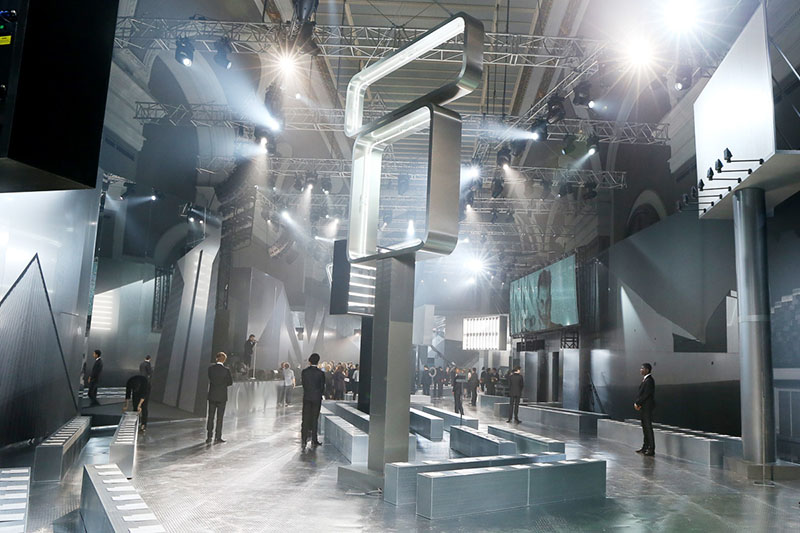 H&M STUDIO TO PARIS