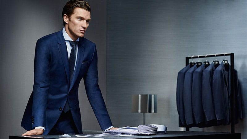 How to Pick the Right Suit Colour and Fabric