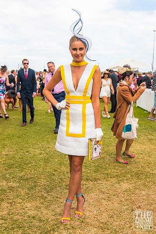 Photo by <a href="https://www.thetrendspotter.net/about"rel="nofollow" target="_blank">Colin Gold</a> Melbourne Cup 2014 Street Style