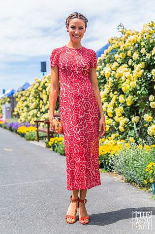 Photo by <a href="https://www.thetrendspotter.net/about"rel="nofollow" target="_blank">Colin Gold</a> The Best Street Style from Emirates Stakes Day 2014