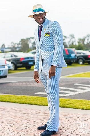 Photo by <a href="https://www.thetrendspotter.net/about"rel="nofollow" target="_blank">Colin Gold</a> The Best Street Style from Emirates Stakes Day 2014