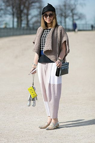 Photo by <a href="http://www.fashionwirepress.com" rel="nofollow" target="_blank">FashionWirePress</a>
