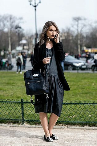 Photo by <a href="http://www.fashionwirepress.com" rel="nofollow" target="_blank">FashionWirePress</a>