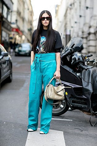 Photo by <a href="http://www.fashionwirepress.com" rel="nofollow" target="_blank">FashionWirePress</a>