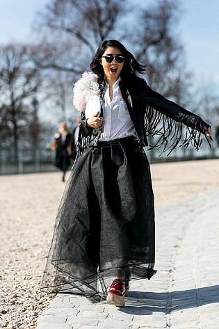 Photo by <a href="http://www.fashionwirepress.com" rel="nofollow" target="_blank">FashionWirePress</a>