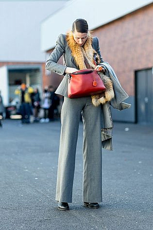 Photo by <a href=" http://bit.ly/1OkDrPJ" rel="nofollow" target="_blank">Vincenzo Grillo</a> Models off Duty Paris Fashion Week AW 2015