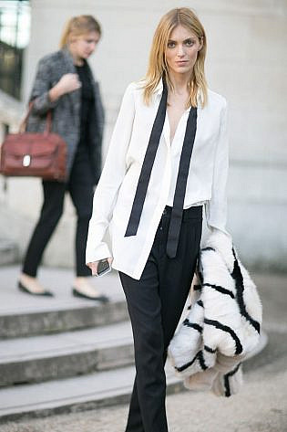 Photo by <a href=" http://bit.ly/1OkDrPJ" rel="nofollow" target="_blank">Vincenzo Grillo</a> Models off Duty Paris Fashion Week AW 2015