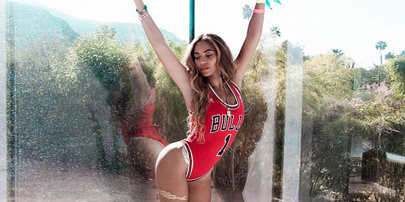 Top_Fashion_News_Beyoncé x Topshop Athleisure Brand