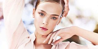 15 Best Beauty Products to Use for Sensitive Skin