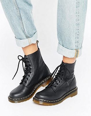 Dr Martens Pascal 8 Eye Boots