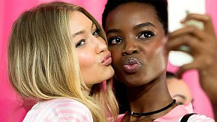 The Best Nude Lipsticks and Lip Glosses for Your Skin Tone