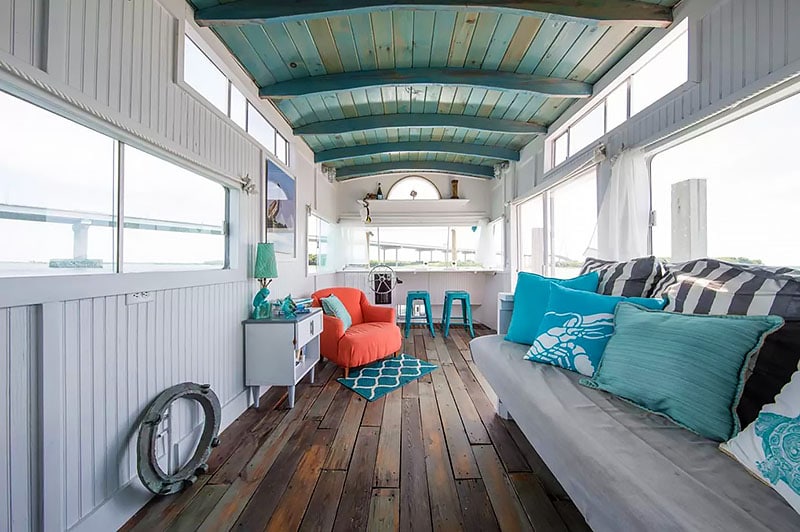 Stylish Houseboat