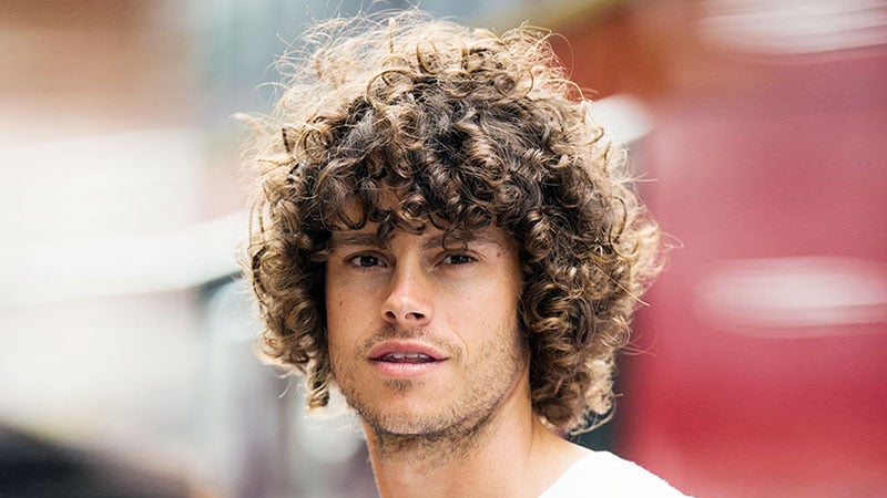 25y Curly/Wavy Hairstyles & Haircuts for Men - The 