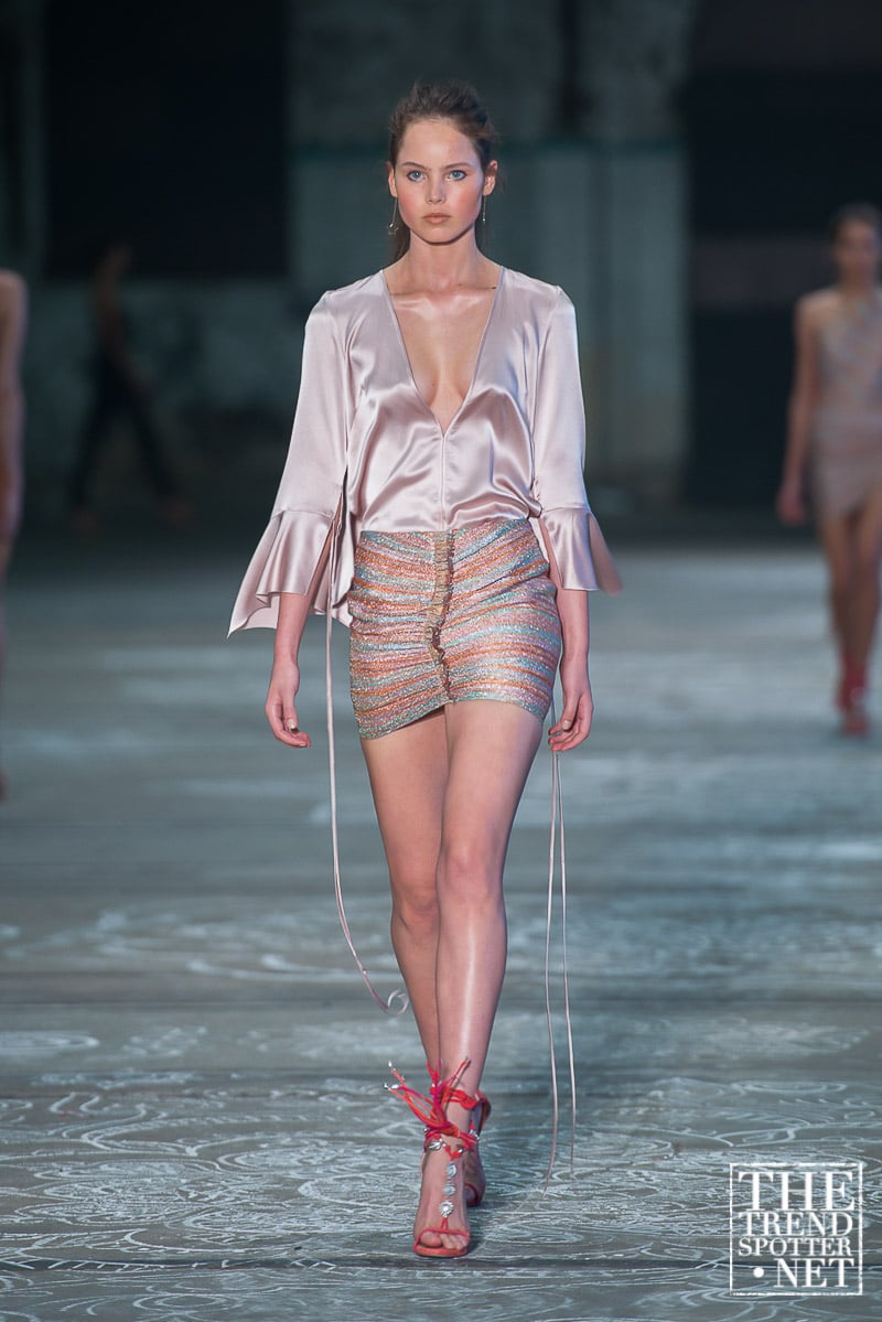 bec and bridge rent the runway