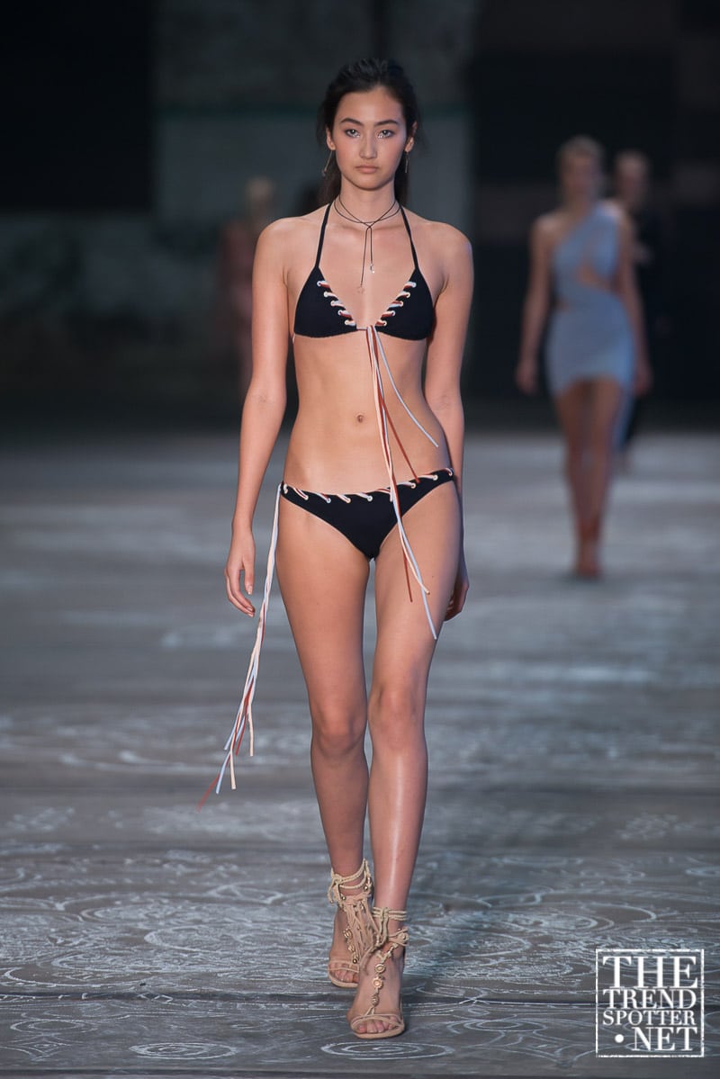 bec and bridge rent the runway