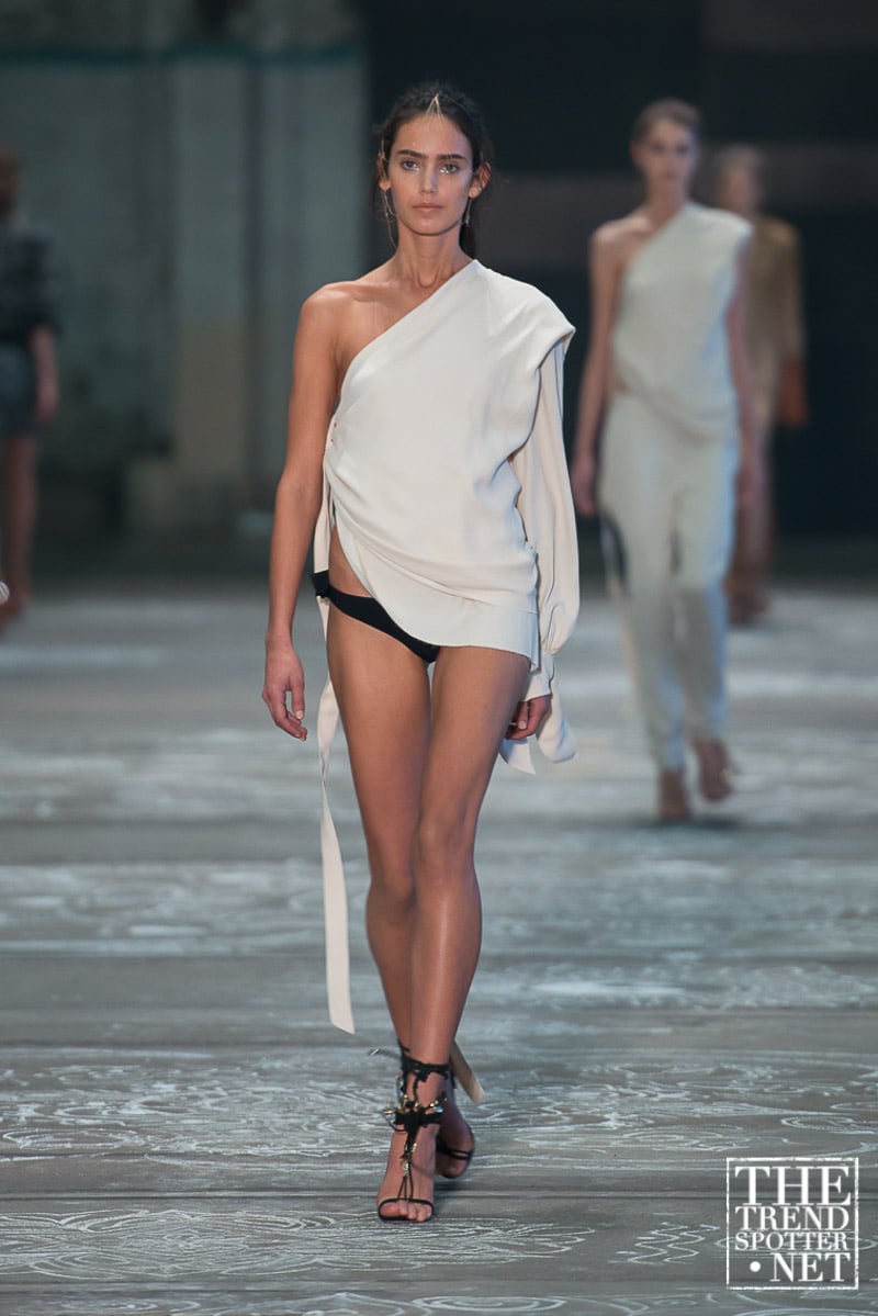 bec and bridge rent the runway