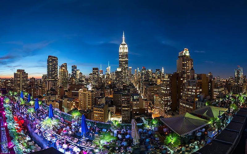 20 Amazing Rooftop Bars From Around The World