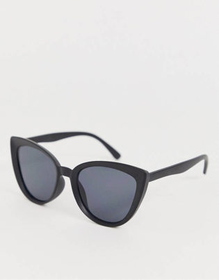 Aj Morgan Oversized Cat Eye Sunglasses In Black