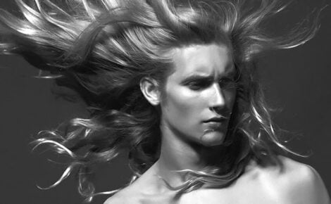 6-hot-hairstyles-for-men-with-long-hair