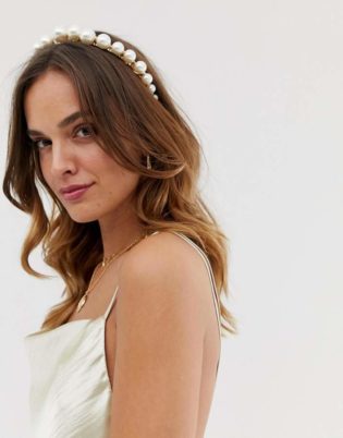 Asos Design Asos Design Headband With Graduating Pearls In Gold Tone