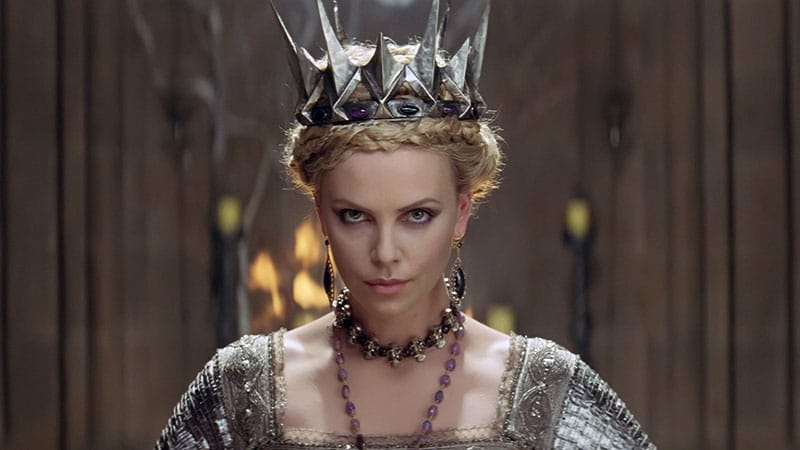 queen-ravenna-from-snow-white-and-the-huntsman