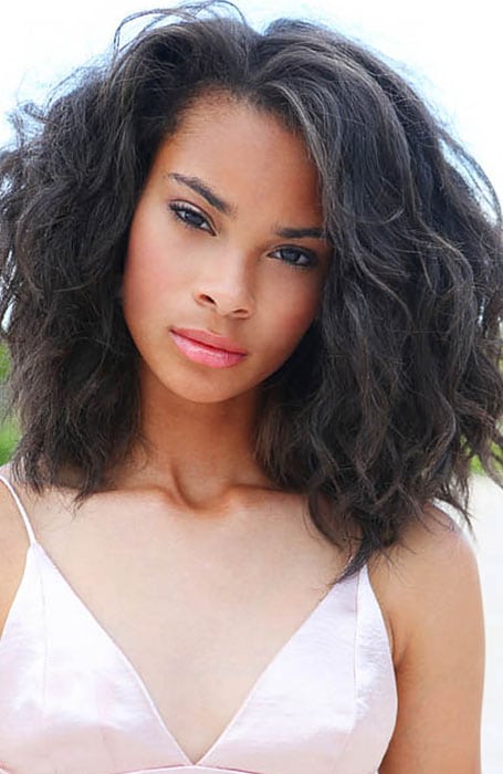 Wavy Hairstyles for Black Women (2)