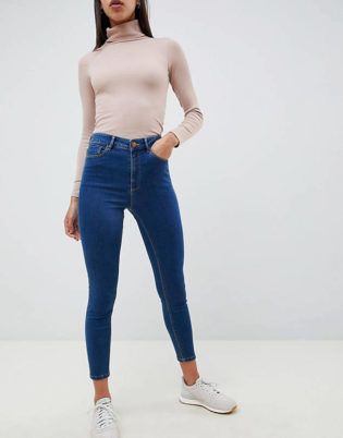 Asos Design Ridley High Waisted Skinny Jeans In Flat Blue Wash $35.00 Free Shipping & Returns* Color Lizzie Size Size Guide Add To Cart