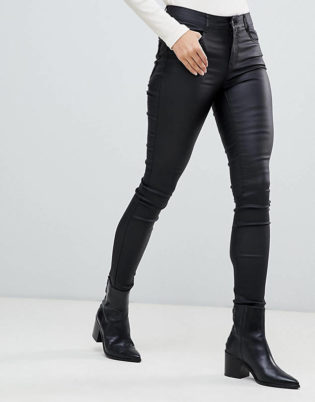 Vila Coated Skinny Jean In Black