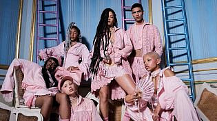 International Fashion News - Rihanna FentyxPuma