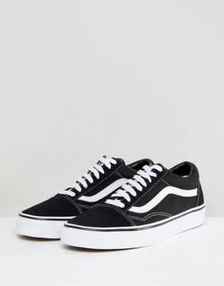 Vans Old Skool Sneakers In Black: White