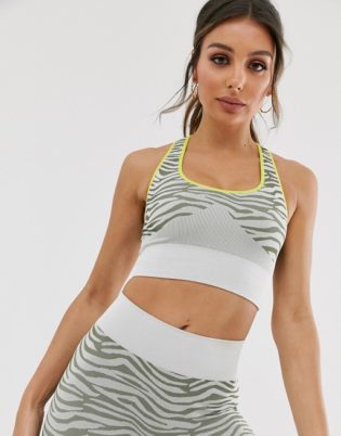 Asos 4505 Yoga Seamless Bra In Animal Jacquard