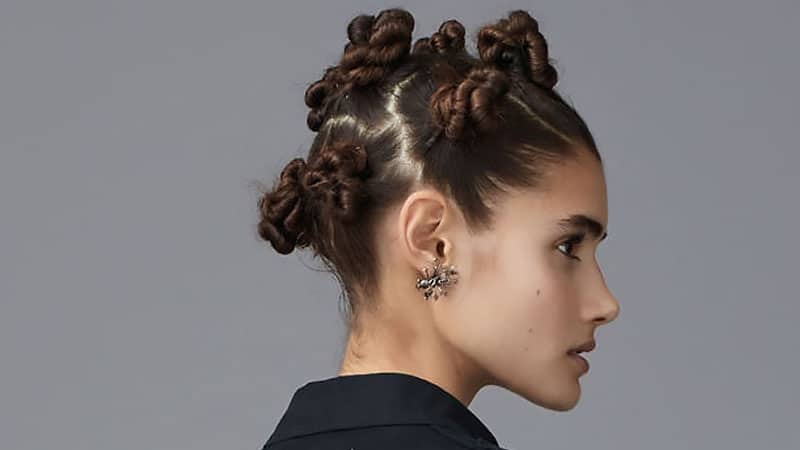 30 Stunning Prom Hairstyles That Will Steal The Show - The 