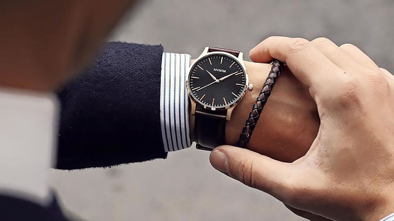 How To Choose A Watch For Your Wrist Size The Trend Spotter