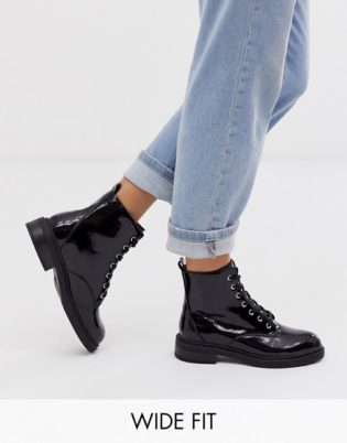 New Look Wide Fit Lace Up Flat Hiker Boots In Black