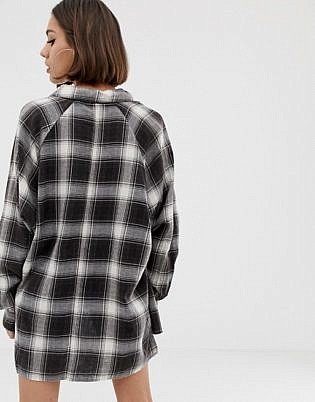 Featured image of post Grunge Oversized Flannel Outfit : Here are 3 of my most favourite fits with flannels.