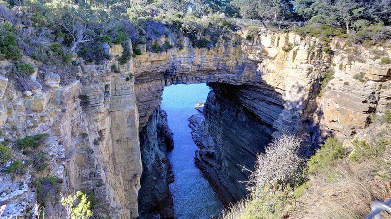 9.2.1-tasman-arch-to-waterfall-bay