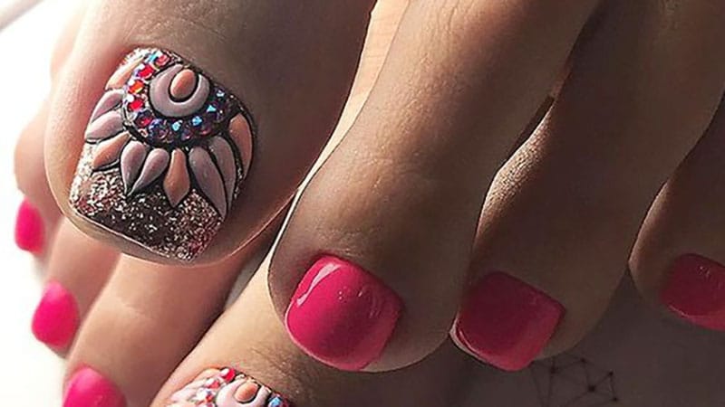 20 Cute & Simple Summer Toenail Deisgns for 2022 - The Trend Spotter