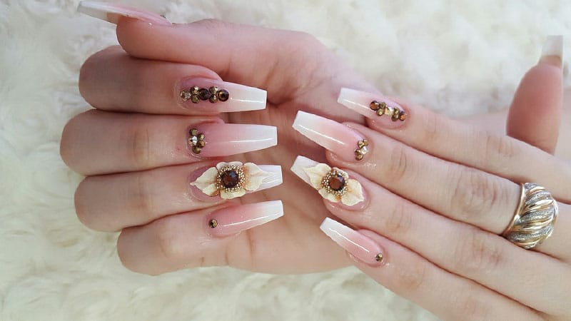 20 Beautiful Coffin Shape Nail Designs The Trend Spotter