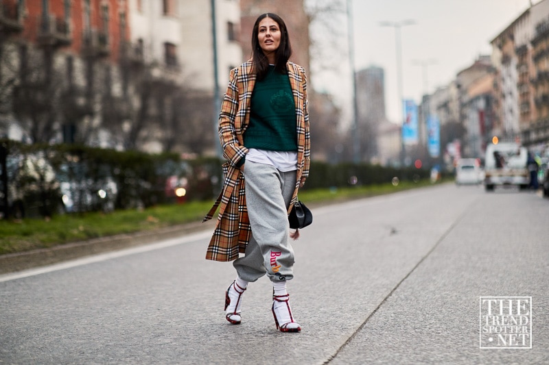 Milan Fashion Week Aw 2018 Street Style Women 30