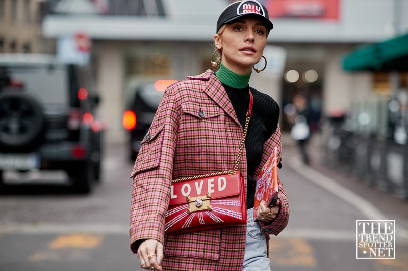 Milan Fashion Week Aw 2018 Street Style Women 45