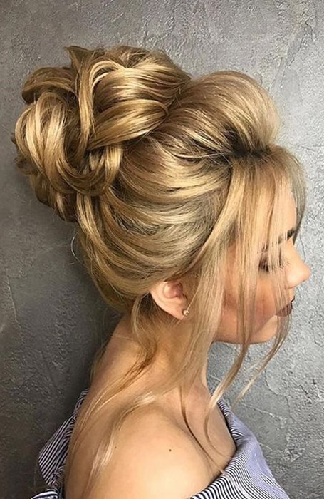 Glamorous Messy Bun