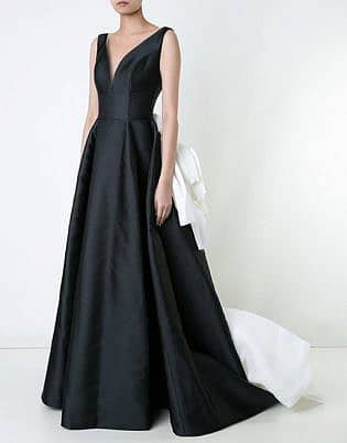 Isabel Sanchis Gown