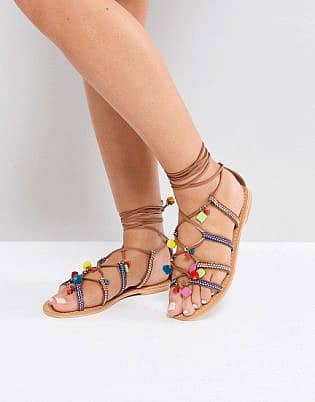 Steve Madden Ommaha Pom Sandal
