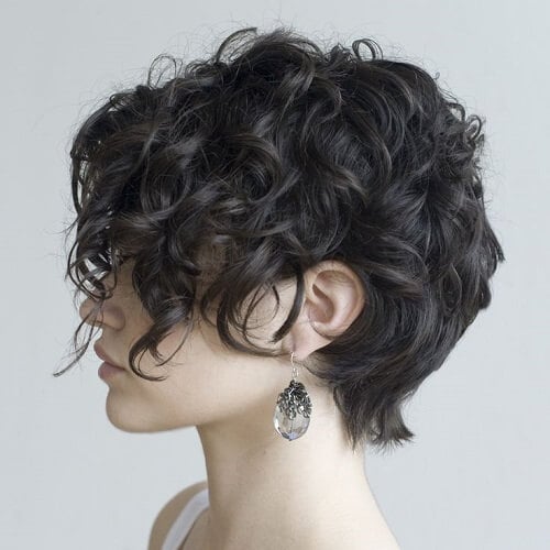 25 Chic Short Hairstyles For Thick Hair