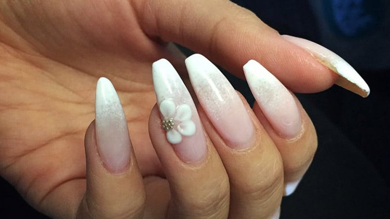 15 Unique 3d Nails To Inspire Your Next Manicure The Trend Spotter