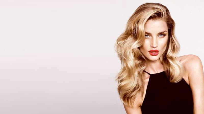 20 Stunning Deep Side Part Hairstyles 3